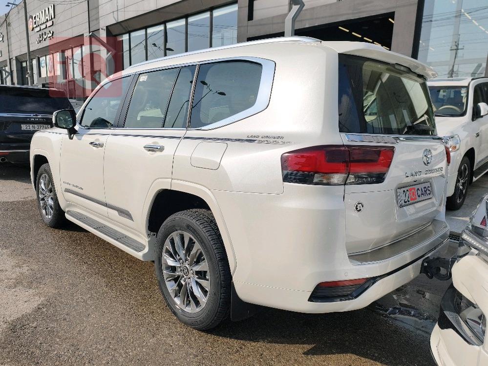 تويوتا لاندكروزر